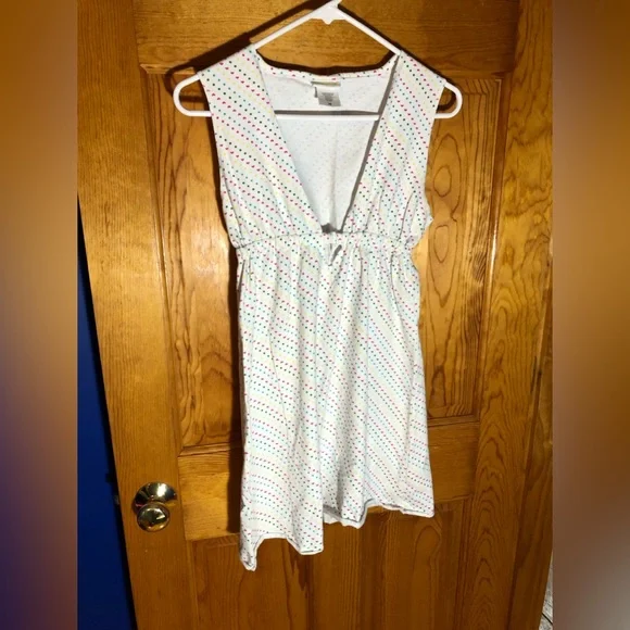 Capelli New York, Women’s Knit Sleeping Gown, Size Medium - Picture 3 of 9